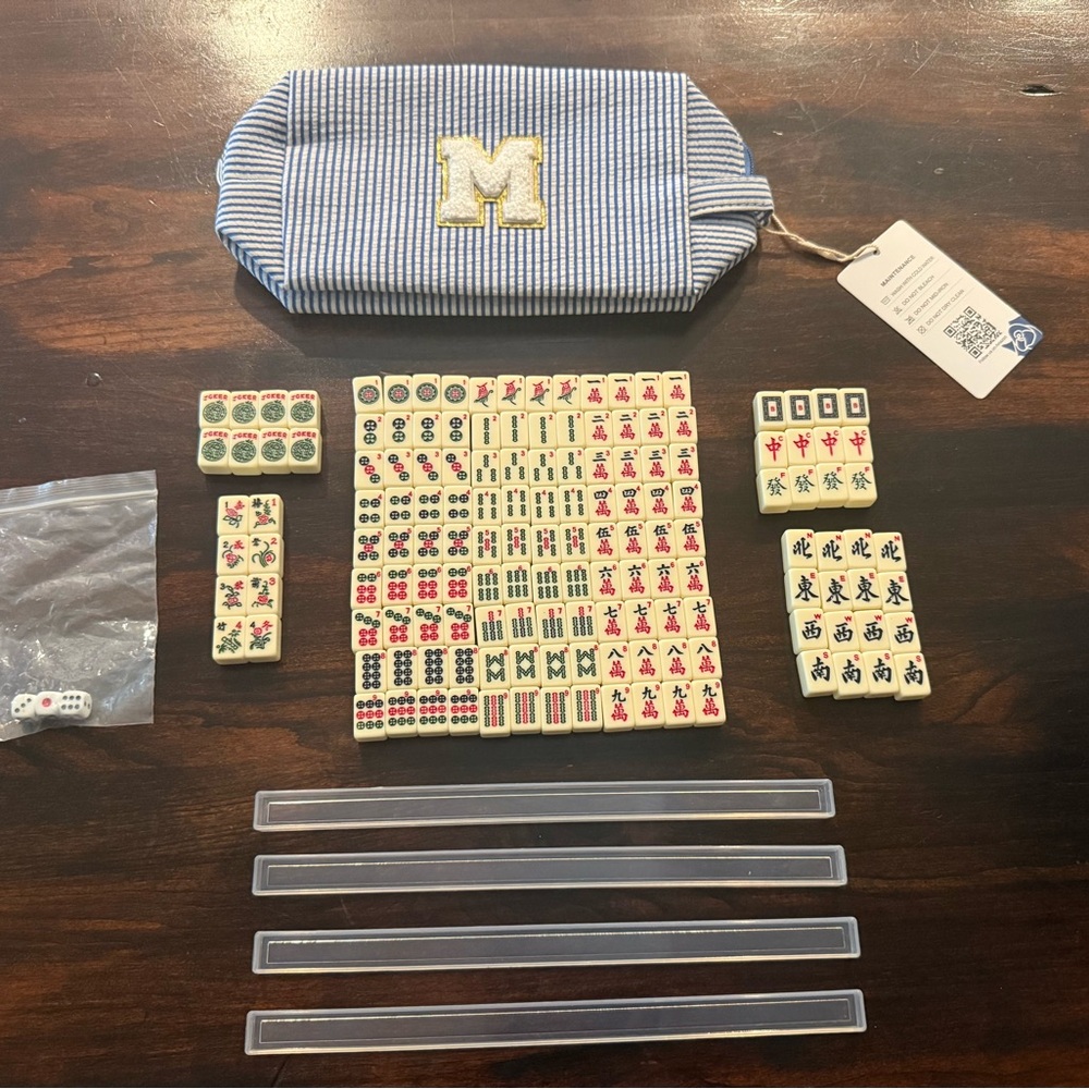 Mahjong Set with Striped Pouch